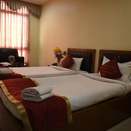 Hotel Dooars Mountain Alipur Duar Extérieur photo
