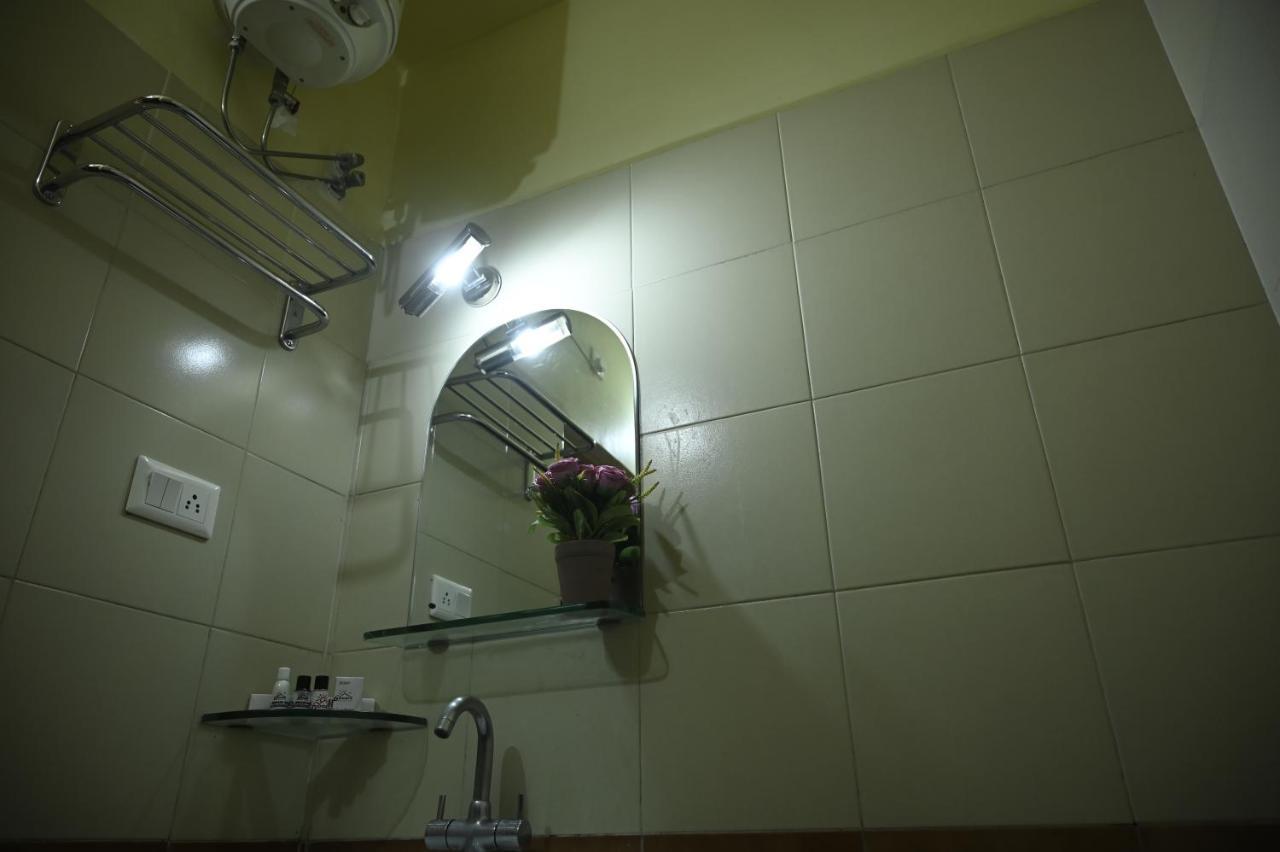 Hotel Dooars Mountain Alipur Duar Extérieur photo