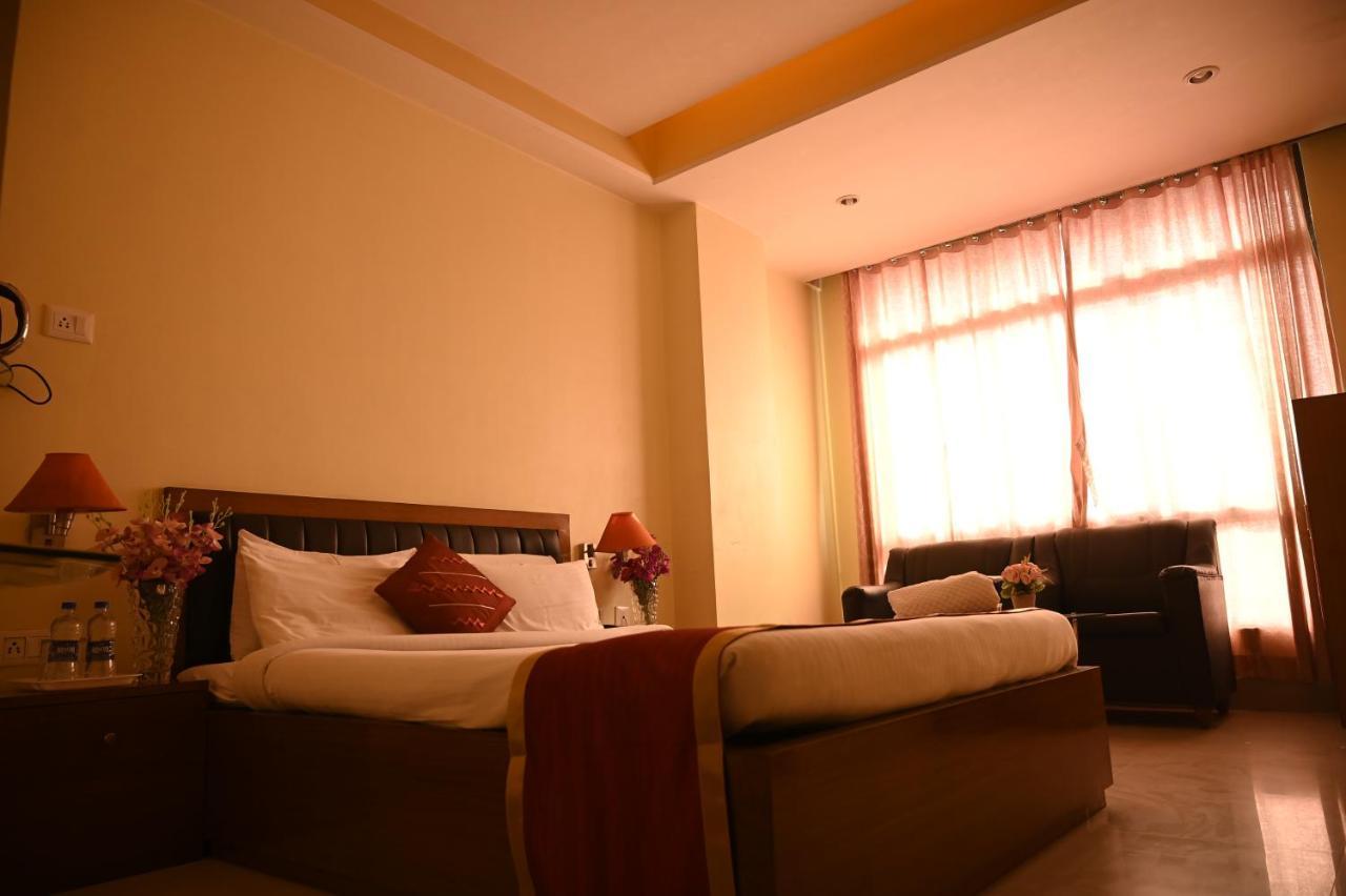 Hotel Dooars Mountain Alipur Duar Extérieur photo