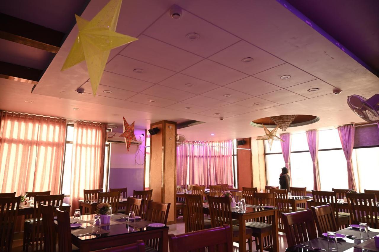 Hotel Dooars Mountain Alipur Duar Extérieur photo