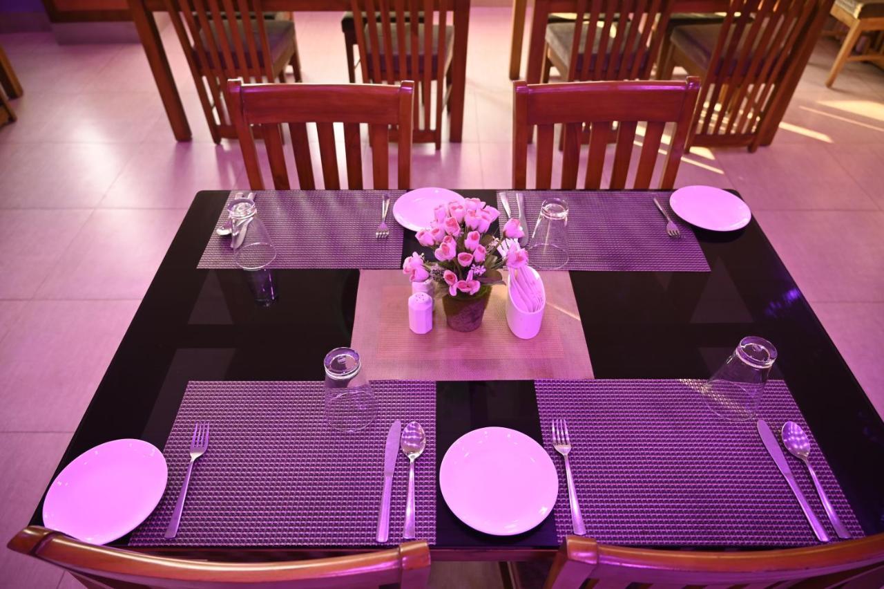 Hotel Dooars Mountain Alipur Duar Extérieur photo