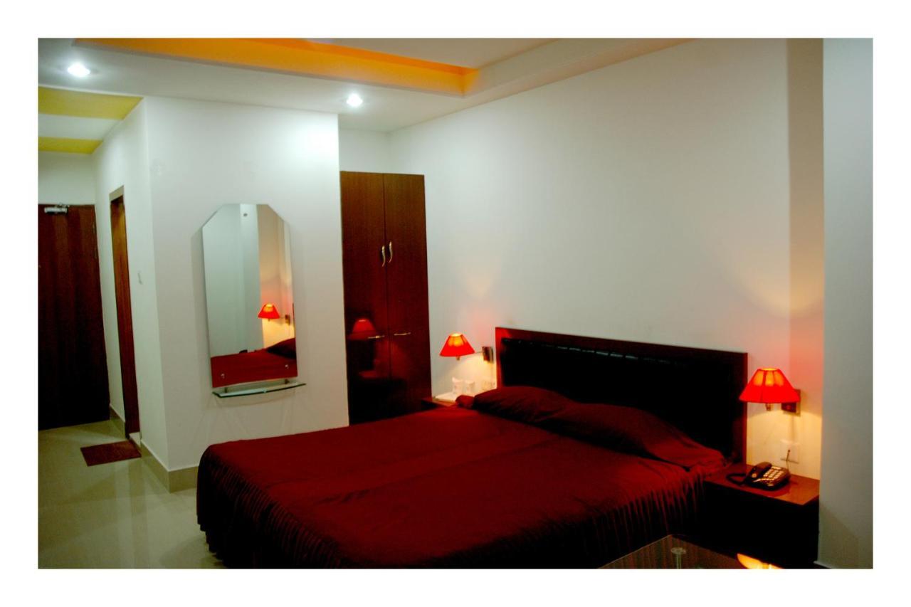 Hotel Dooars Mountain Alipur Duar Extérieur photo